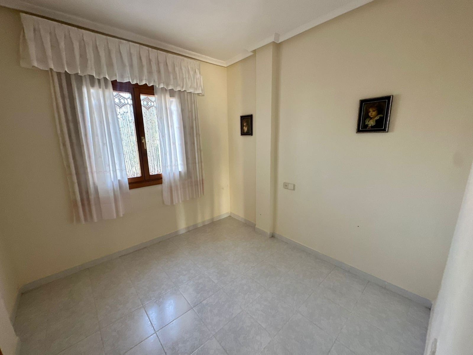 Bungalow de 2 chambres à louer à Guardamar del Segura - 600 € (Ref: 9449647)