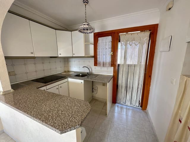 Bungalow de 2 habitaciones en El Moncayo, Guardamar del Segura en alquiler - 600 € (Ref: 9449647)