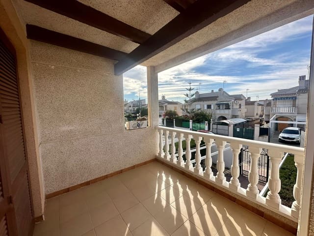 Bungalow de 2 habitaciones en El Moncayo, Guardamar del Segura en alquiler - 600 € (Ref: 9449647)