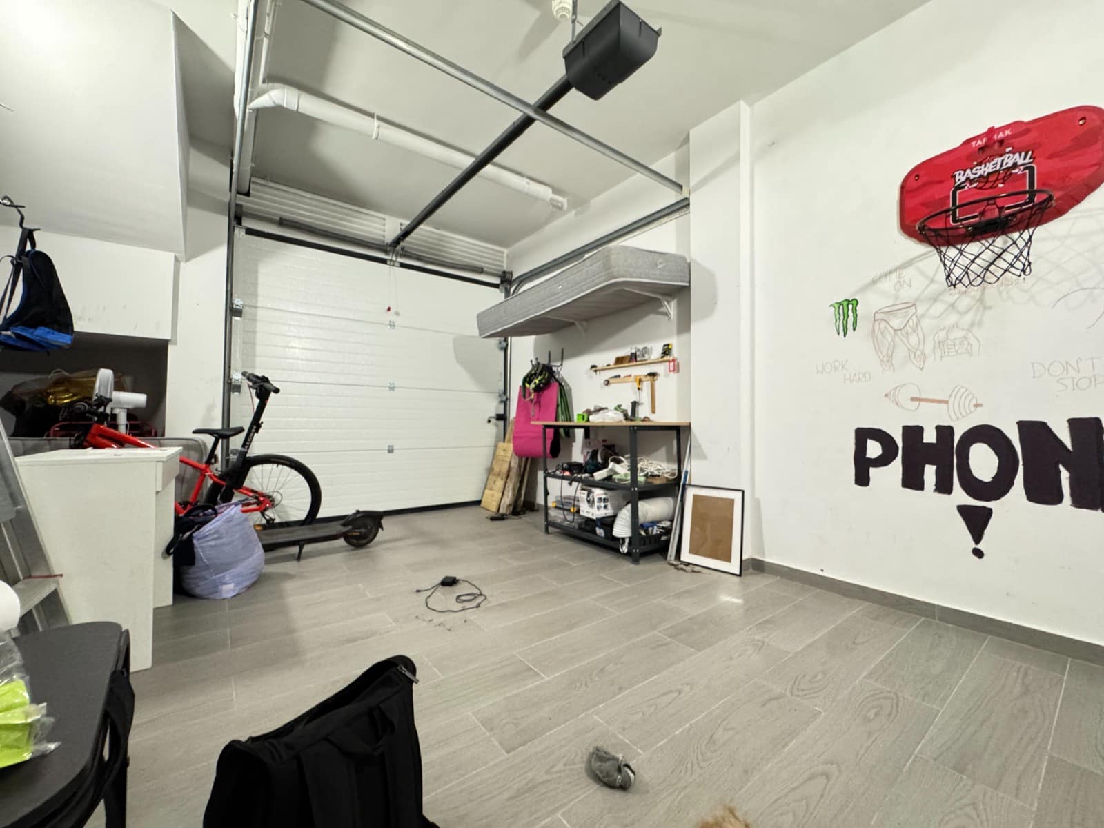 4 makuuhuone Paritalo myytävänä paikassa Guardamar del Segura mukana uima-altaan 
autotalli - 399 000 € (Ref: 9451467)