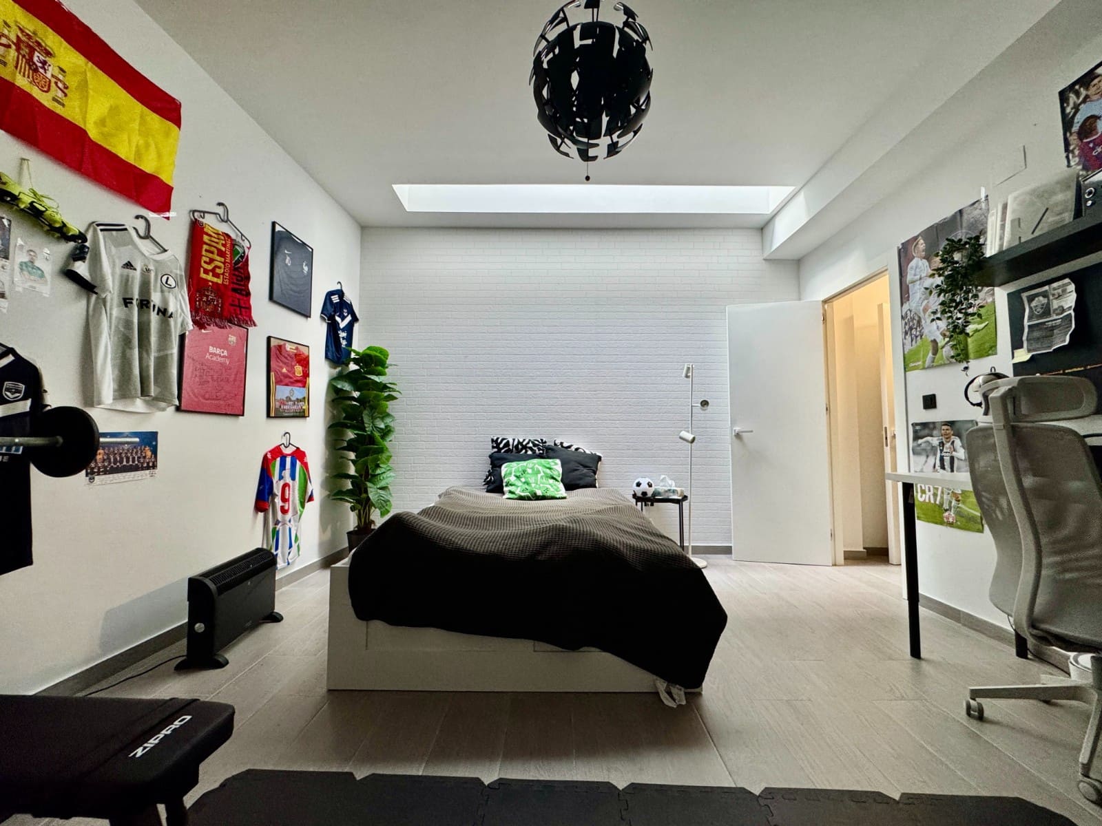 4 makuuhuone Paritalo myytävänä paikassa Guardamar del Segura mukana uima-altaan 
autotalli - 399 000 € (Ref: 9451467)