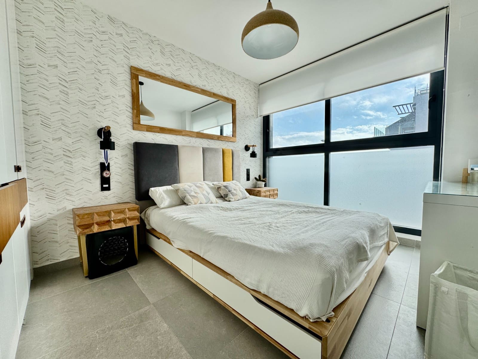 4 makuuhuone Paritalo myytävänä paikassa Guardamar del Segura mukana uima-altaan 
autotalli - 399 000 € (Ref: 9451467)