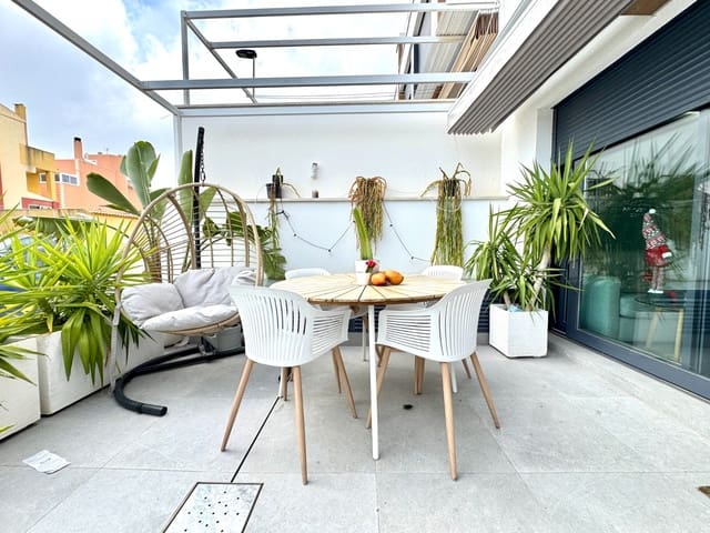 4 slaapkamer Halfvrijstaande villa te koop in Los Secanos, Guardamar del Segura met zwembad garage - € 379.000 (Ref: 9451467)