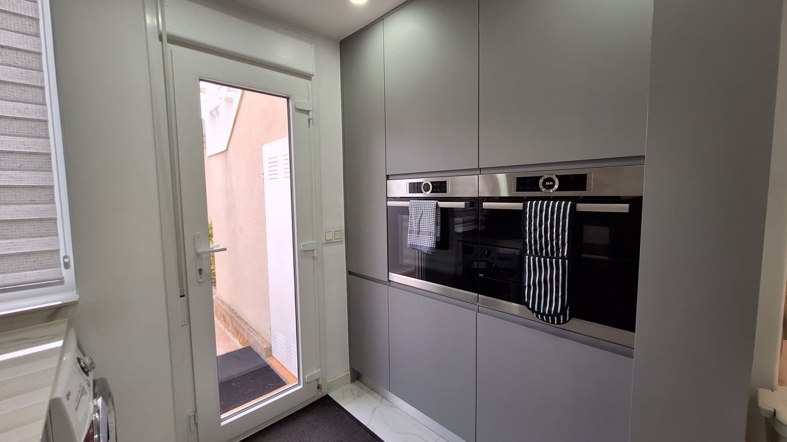 3 sovrum Villa till salu i Guardamar del Segura med pool - 449 900 € (Ref: 9524711)