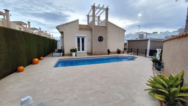3 sovrum Villa till salu i El Raso, Guardamar del Segura med pool - 449 900 € (Ref: 9524711)