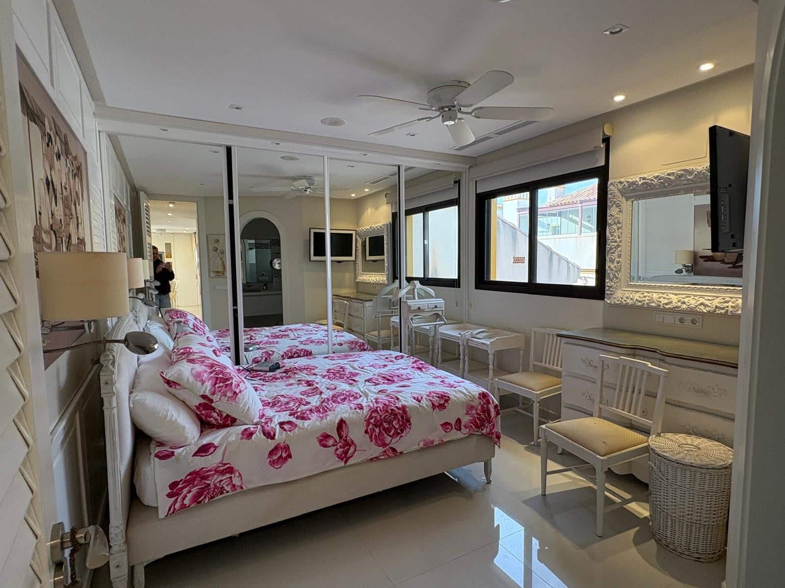 2 sypialnia Penthouse na sprzedaż w Guardamar del Segura z basenem - 470 000 € (Ref: 9528972)