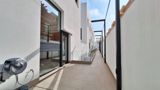 3 quarto Apartamento para venda em Los Secanos, Guardamar del Segura com piscina - 549 950 € (Ref: 9532590)