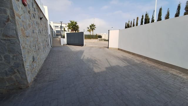 3 quarto Apartamento para venda em Los Secanos, Guardamar del Segura com piscina - 549 950 € (Ref: 9532590)