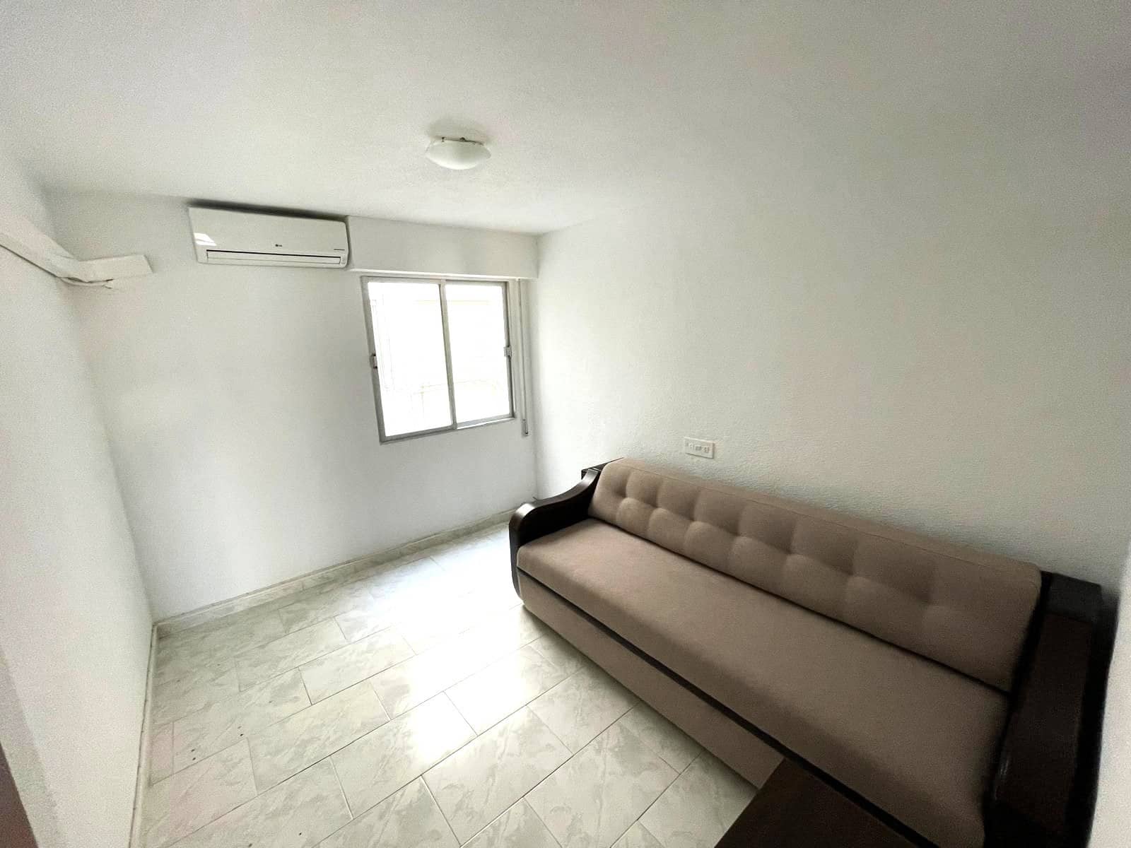 Apartamento de 3 habitaciones en Torrevieja en venta - 199.990 € (Ref: 9547406)