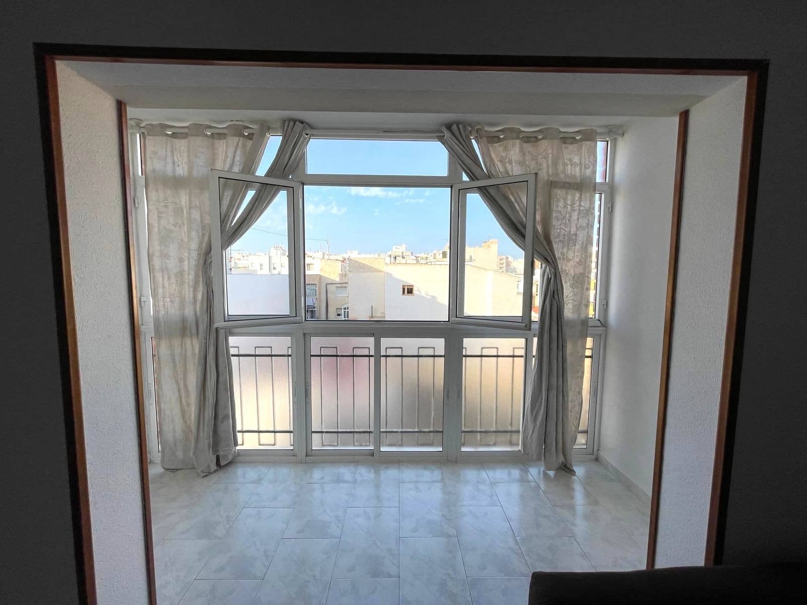 Apartamento de 3 habitaciones en Torrevieja en venta - 199.990 € (Ref: 9547406)