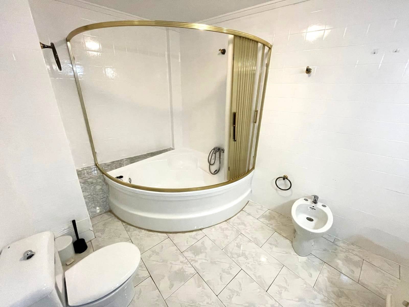 Apartamento de 3 habitaciones en Torrevieja en venta - 199.990 € (Ref: 9547406)