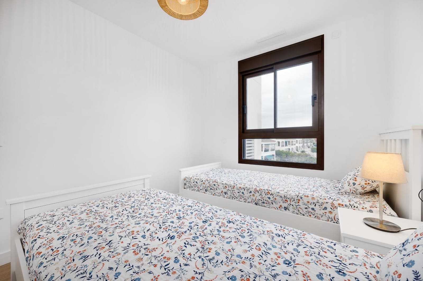 2 sovrum Takvåning till salu i Orihuela Costa med pool - 339 900 € (Ref: 9548677)