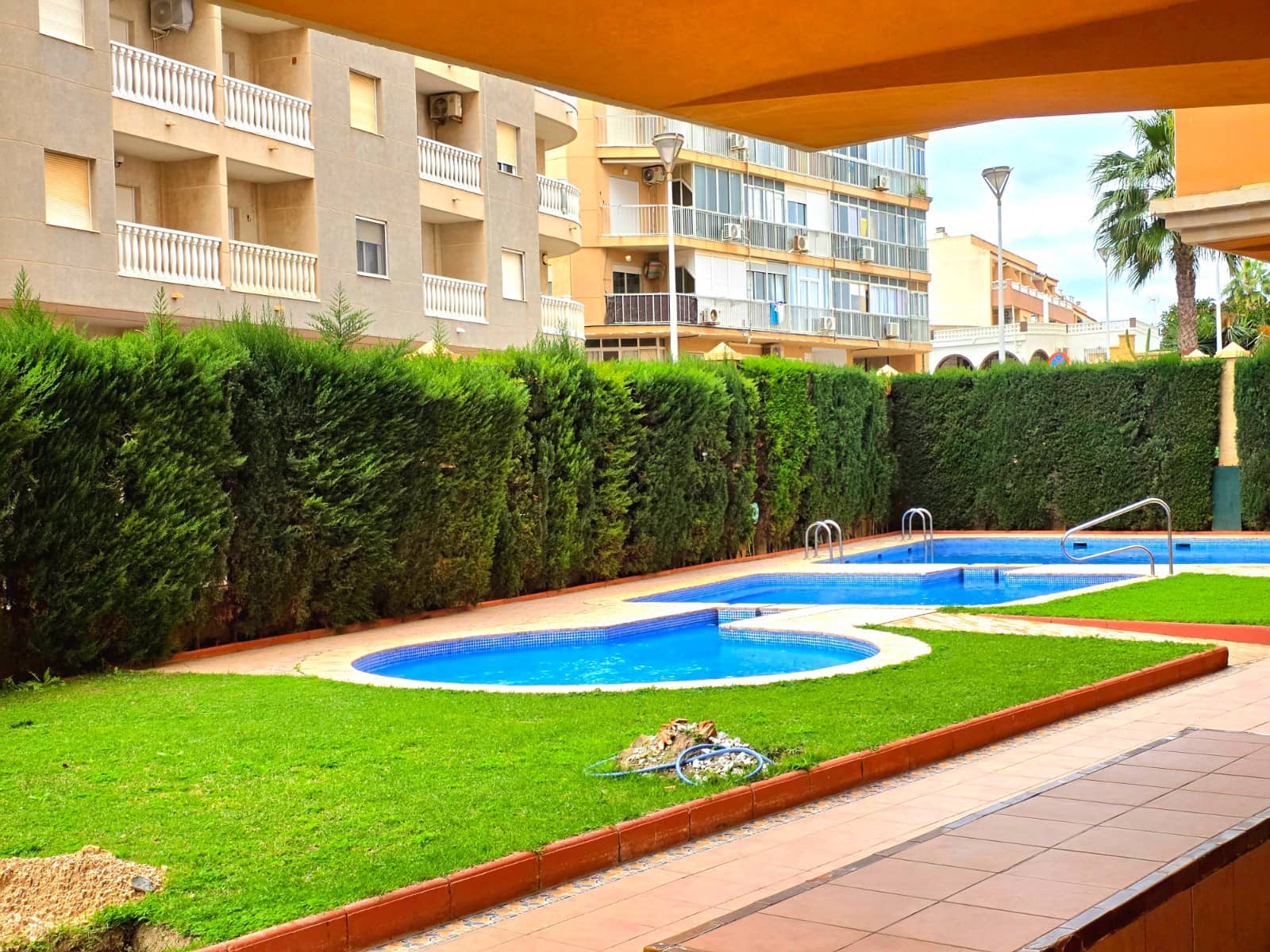 2 soverom Leilighet til salgs i Torrevieja med svømmebasseng - € 269 990 (Ref: 9548678)