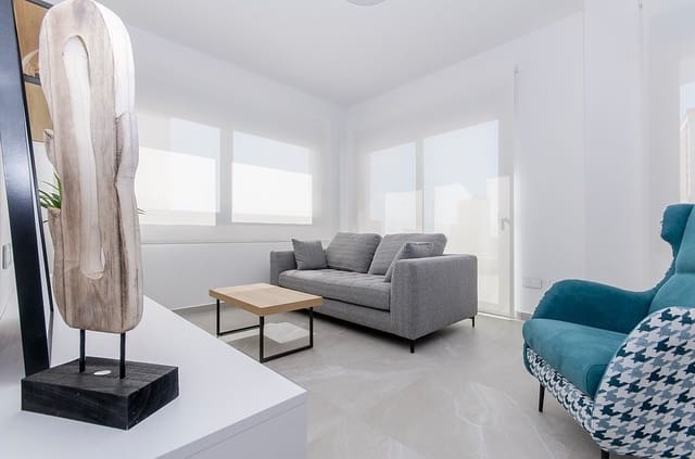 3 bedroom Bungalow for sale in San Miguel de Salinas with pool - € 399,000 (Ref: 9618176)