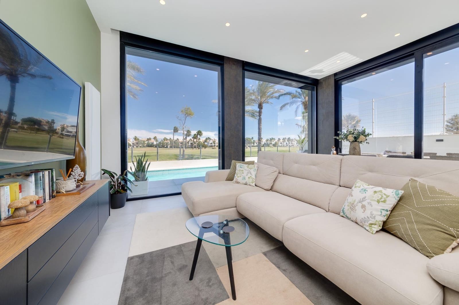 3 soverom Villa til salgs i Pilar de la Horadada med svømmebasseng - € 594 000 (Ref: 9618178)