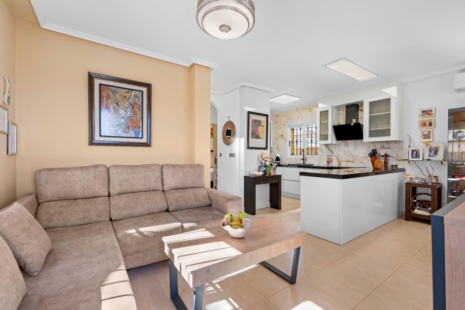 3 sovrum Villa till salu i Guardamar del Segura med pool - 350 000 € (Ref: 9643391)