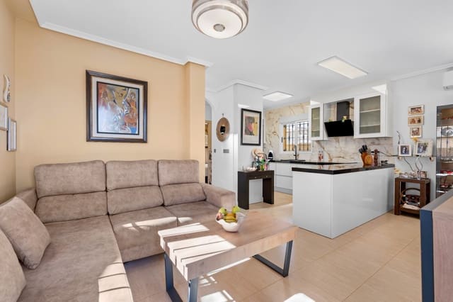 3 bedroom Villa for sale in El Raso, Guardamar del Segura with pool - € 350,000 (Ref: 9643391)