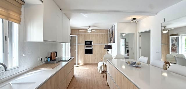 2 chambre Villa/Maison à vendre à Villamartin, Orihuela avec piscine - 414 900 € (Ref: 9650582)