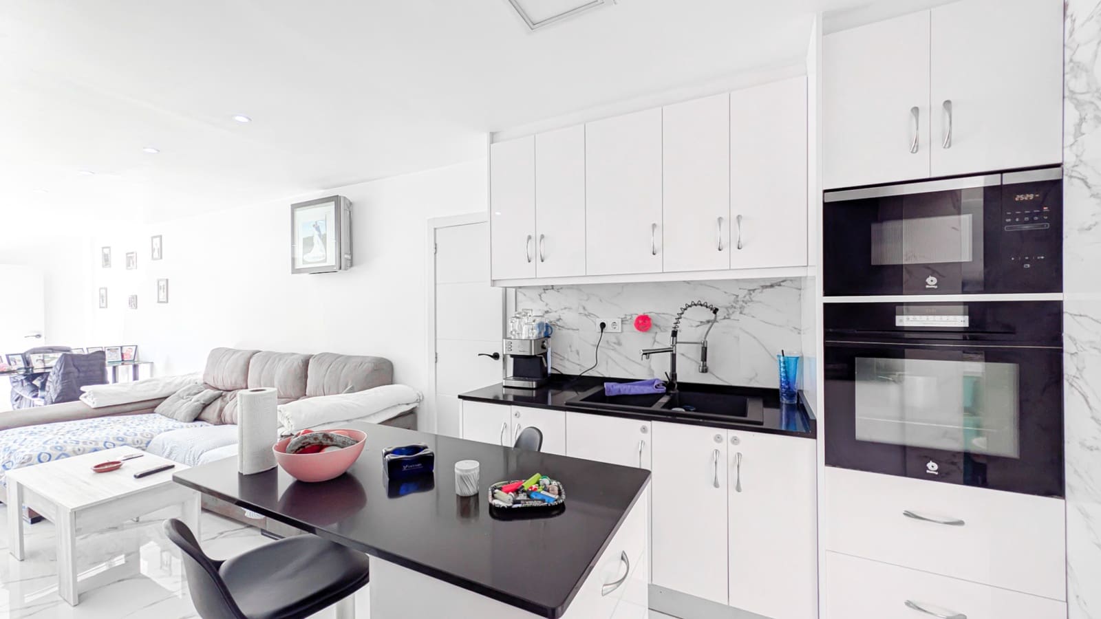 3 sovrum Radhus till salu i Torrevieja med pool - 171 990 € (Ref: 9665346)