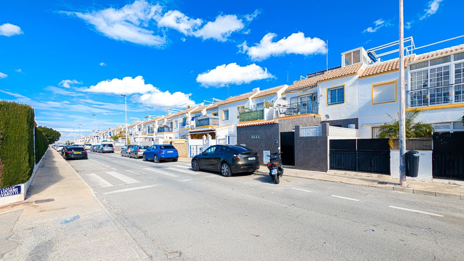 3 sovrum Radhus till salu i Torrevieja med pool - 171 990 € (Ref: 9665346)