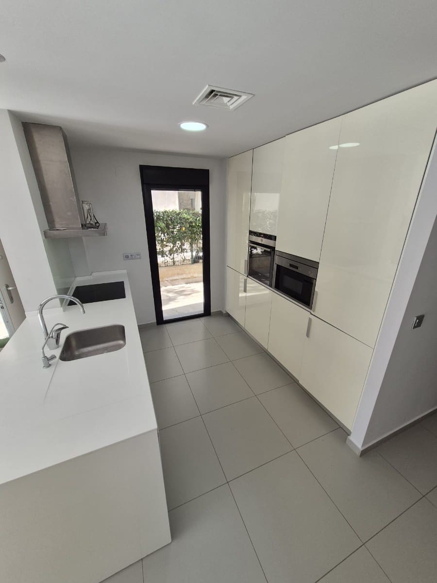 Adosado de 3 habitaciones en Ciudad Quesada en venta con piscina garaje - 459.000 € (Ref: 9669282)