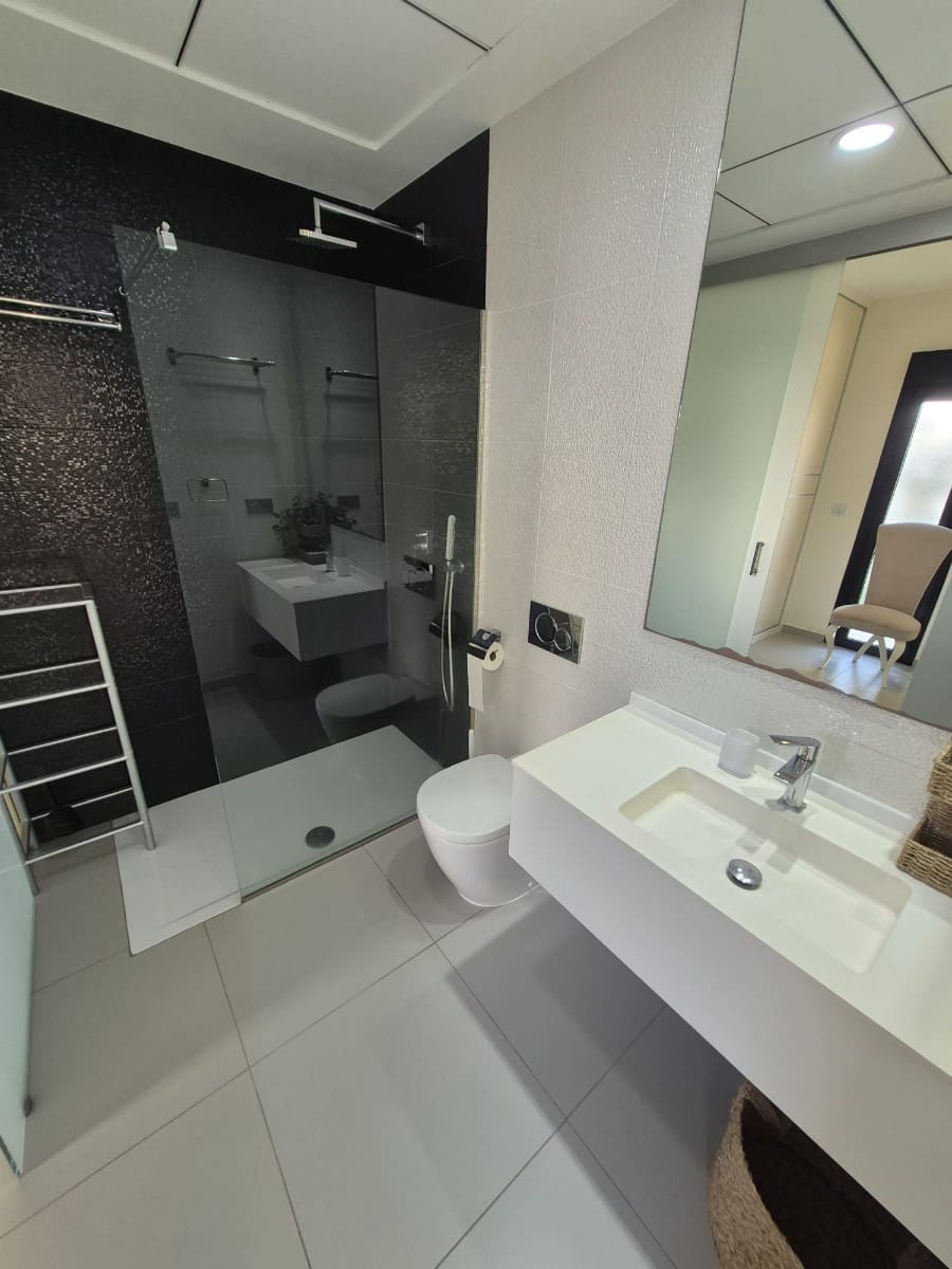 Adosado de 3 habitaciones en Ciudad Quesada en venta con piscina garaje - 459.000 € (Ref: 9669282)