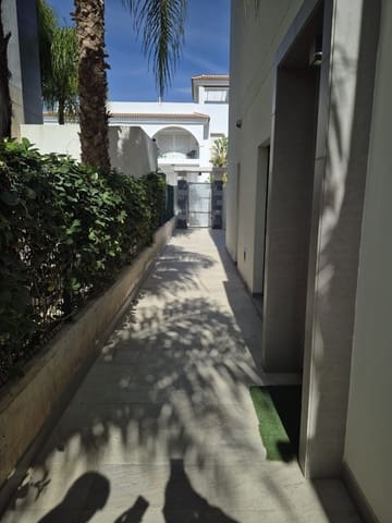 3 bedroom Terraced Villa for sale in Ciudad Quesada, Rojales with pool garage - € 459,000 (Ref: 9669282)