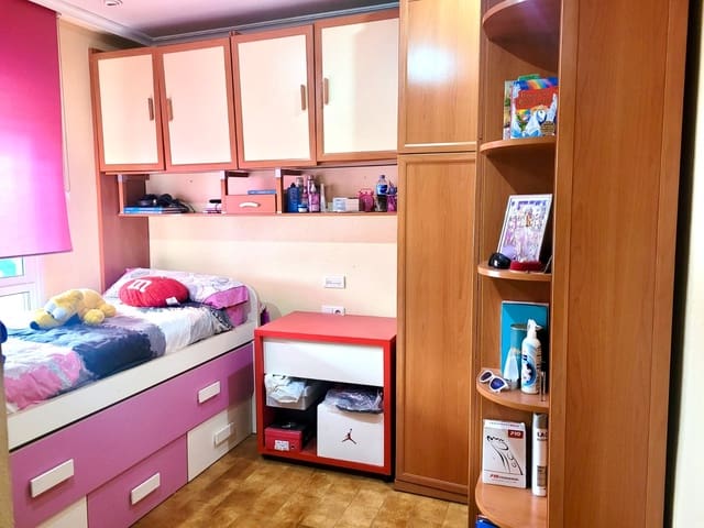 3 quarto Penthouse para venda em Zona Pueblo, Guardamar del Segura - 224 900 € (Ref: 9708995)