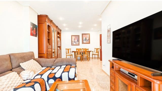 Apartamento de 3 habitaciones en Centro - Muelle Pesquero, Torrevieja en venta - 162.500 € (Ref: 9716569)