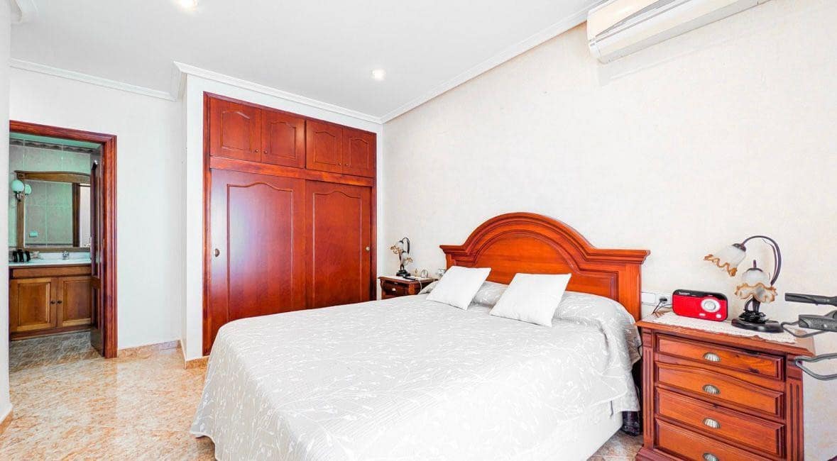 3 Zimmer Apartment zu verkaufen in Torrevieja - 162.500 € (Ref: 9716569)