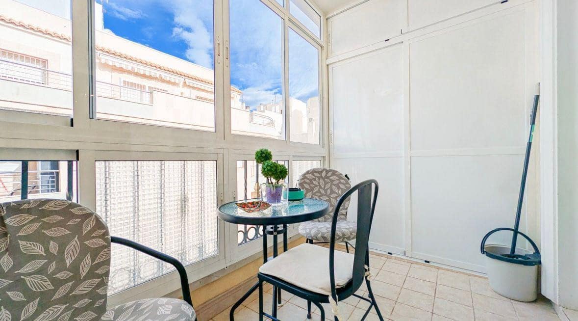 3 Zimmer Apartment zu verkaufen in Torrevieja - 162.500 € (Ref: 9716569)