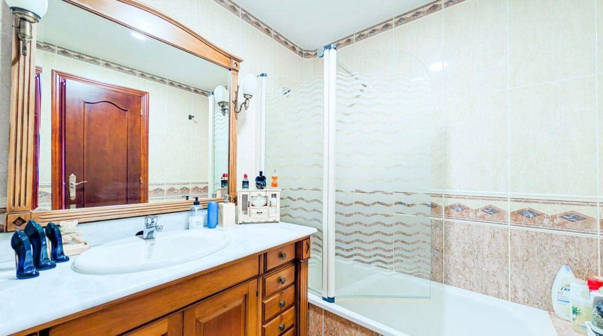 3 Zimmer Apartment zu verkaufen in Torrevieja - 162.500 € (Ref: 9716569)