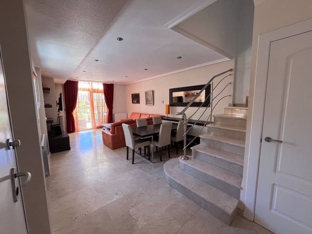 3 bedroom Terraced Villa for sale in El Raso, Guardamar del Segura with pool - € 270,000 (Ref: 9720519)