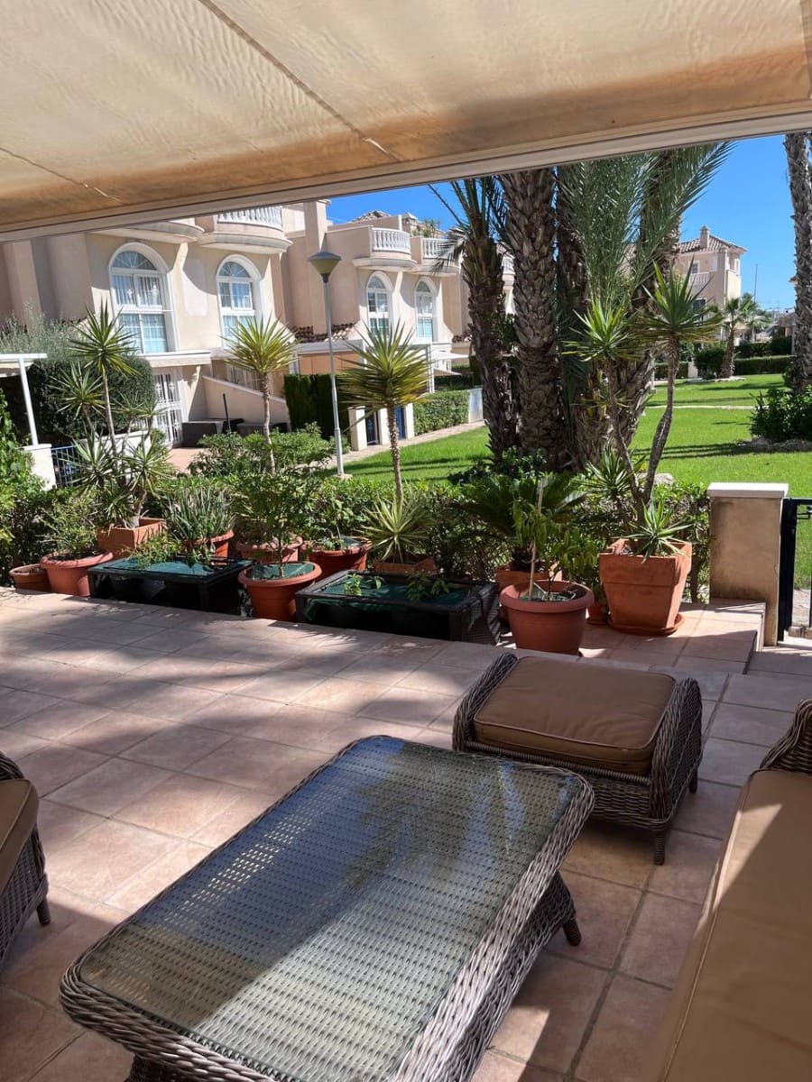 3 camera da letto Villetta a Schiera in vendita in El Raso con piscina - 270.000 € (Rif: 9720519)