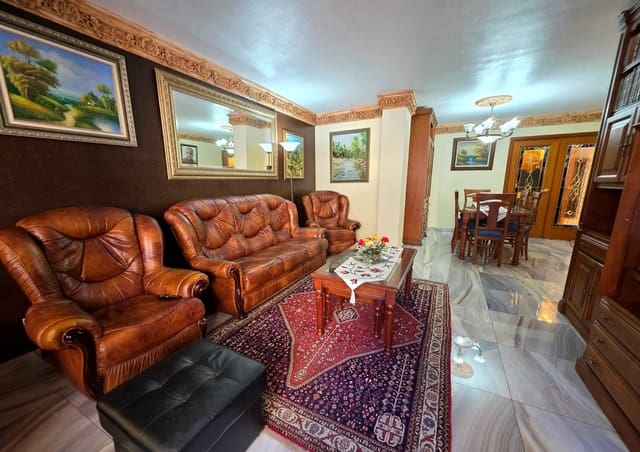 3 bedroom Apartment for sale in Ensanche - Diputacion, Alicante / Alacant city with pool - € 539,900 (Ref: 9731723)