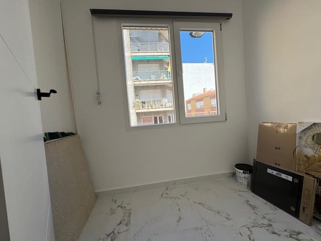 2 quarto Apartamento para venda em Centro, Torrevieja - 220 000 € (Ref: 9737338)