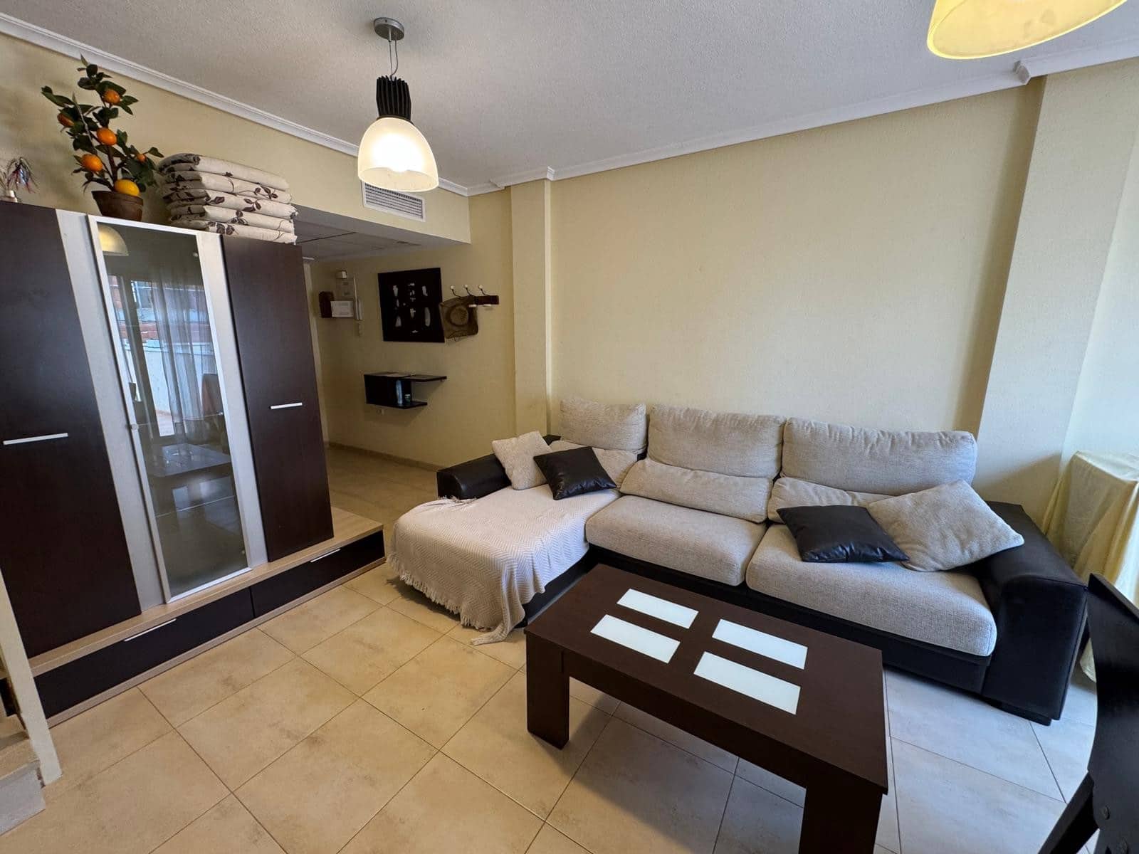 3 slaapkamer Rijtjeshuis te koop in Guardamar del Segura met zwembad garage - € 245.000 (Ref: 9772484)