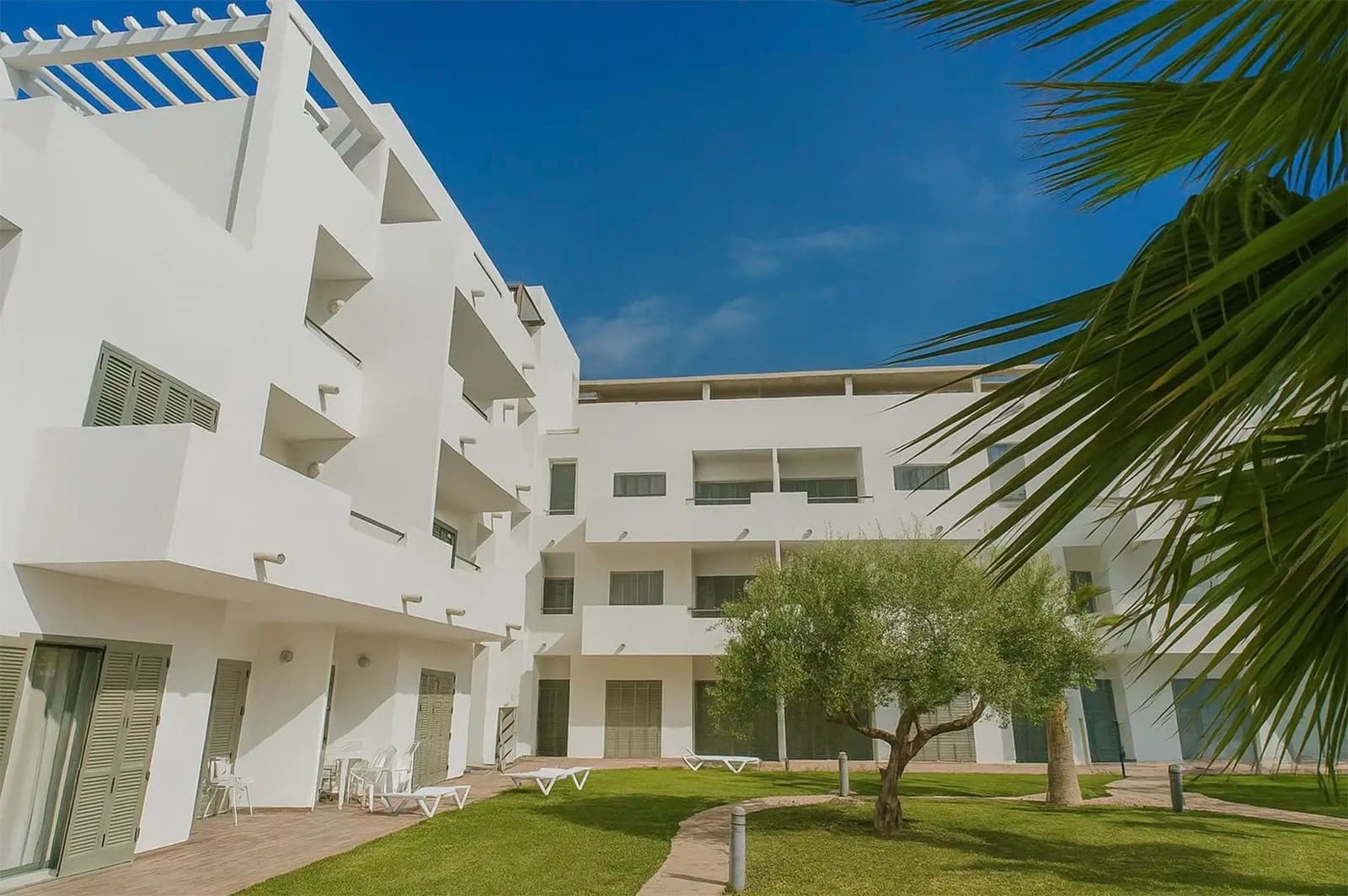 2 bedroom Apartment for sale in Vera with pool - € 130,000 (Ref: 9823478)