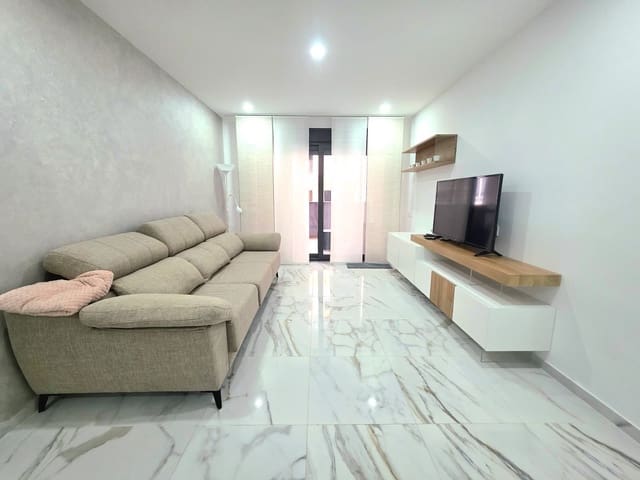 2 Zimmer Apartment zu verkaufen in Torrevieja mit Pool - 300.000 € (Ref: 9833054)