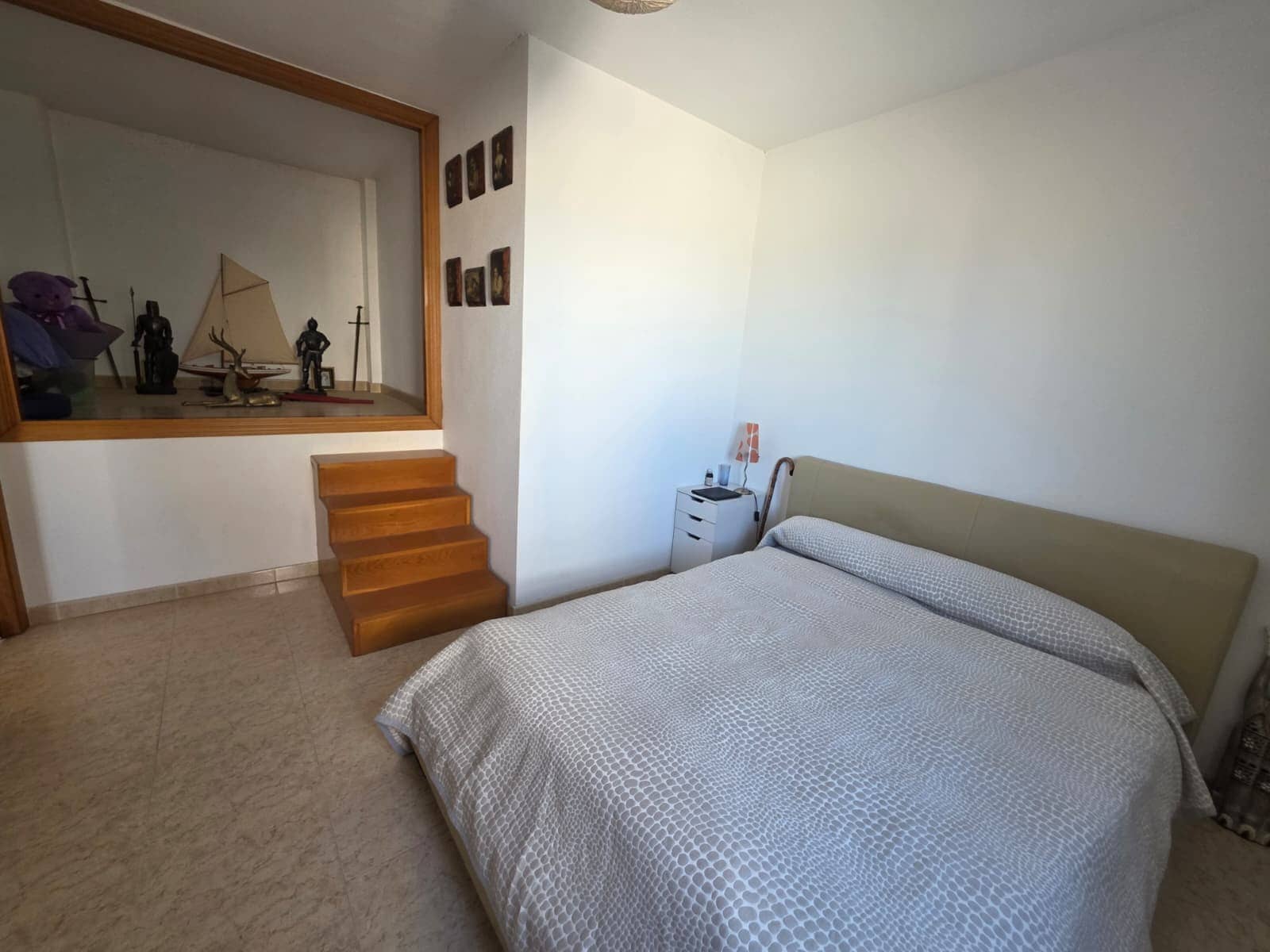 Ático de 2 habitaciones en Guardamar del Segura en venta - 235.000 € (Ref: 9872775)