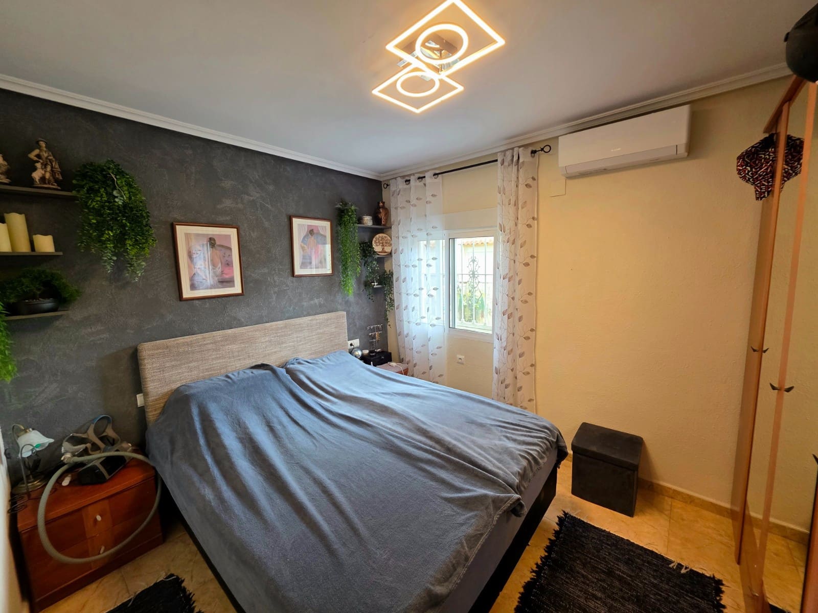 5 makuuhuone Huvila myytävänä paikassa La Marina mukana uima-altaan - 338 000 € (Ref: 9883404)