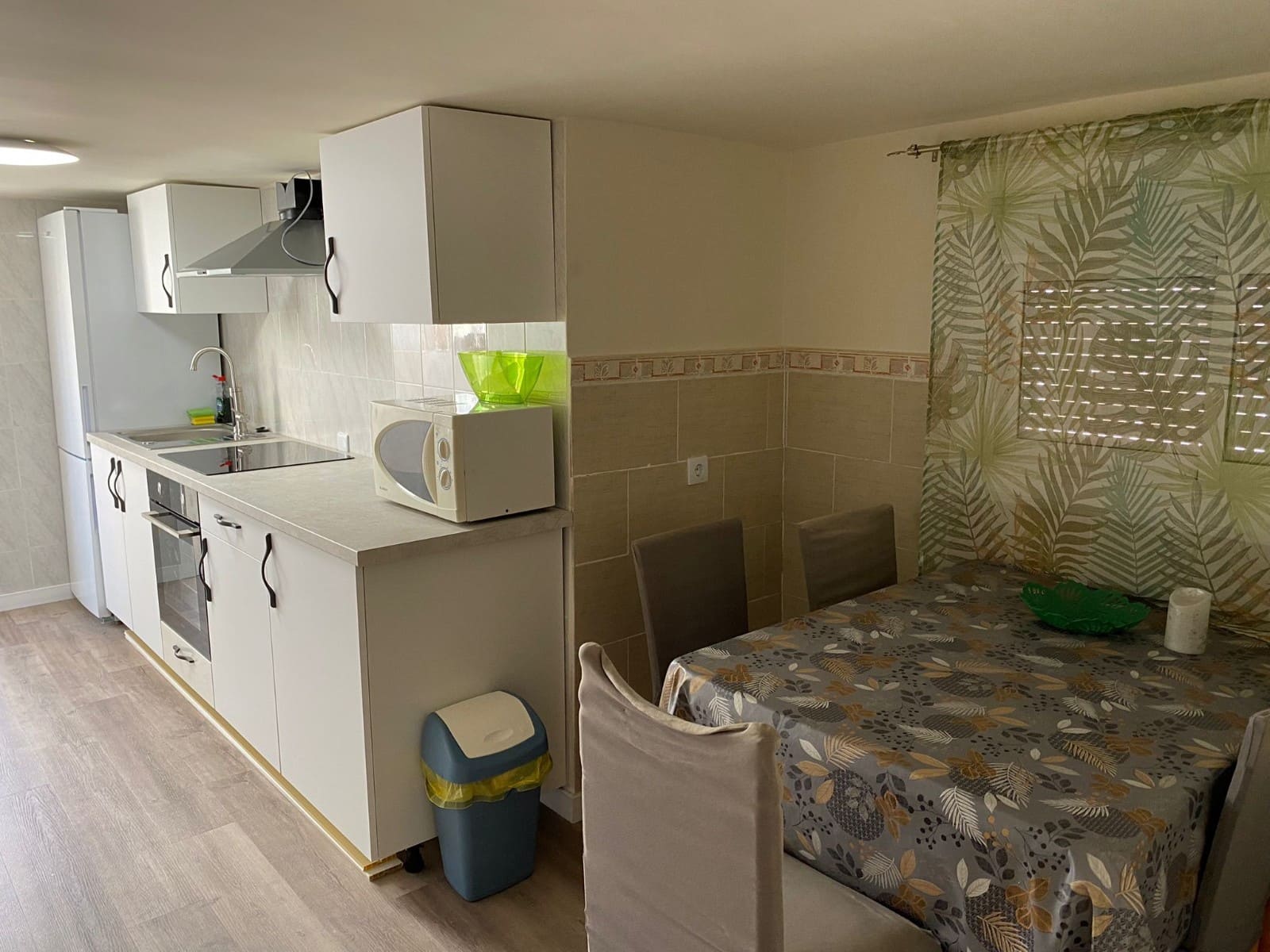 5 makuuhuone Huvila myytävänä paikassa La Marina mukana uima-altaan - 338 000 € (Ref: 9883404)