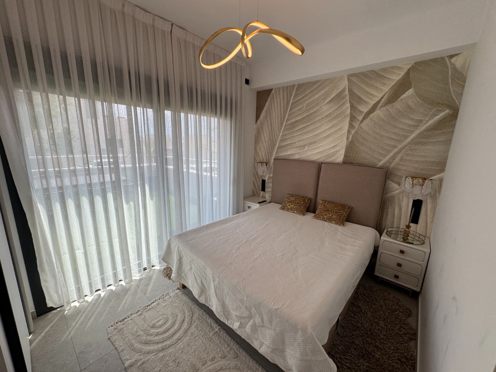 Apartamento de 3 habitaciones en Guardamar del Segura en venta con piscina - 399.000 € (Ref: 9891110)