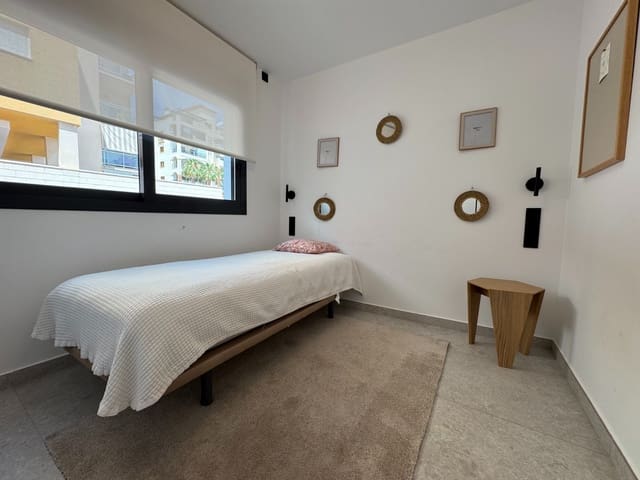 Apartamento de 3 habitaciones en Los Secanos, Guardamar del Segura en venta con piscina - 399.000 € (Ref: 9891110)