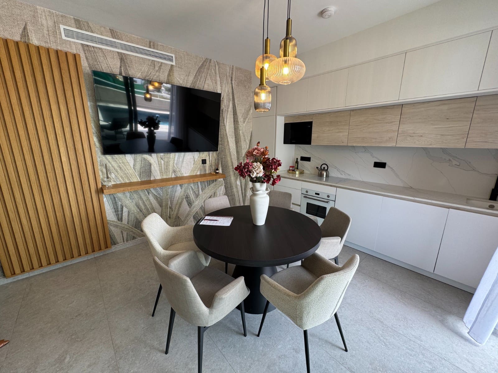 Apartamento de 3 habitaciones en Guardamar del Segura en venta con piscina - 399.000 € (Ref: 9891110)
