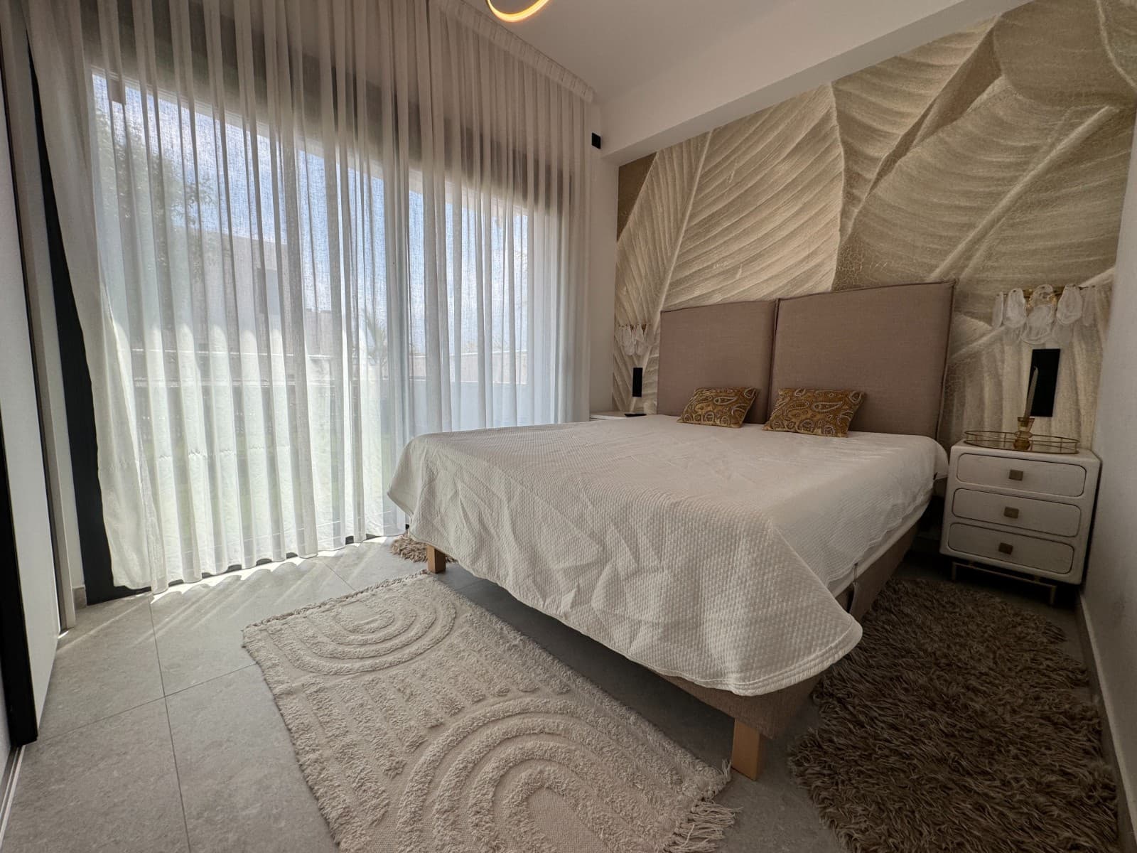 Apartamento de 3 habitaciones en Guardamar del Segura en venta con piscina - 399.000 € (Ref: 9891110)