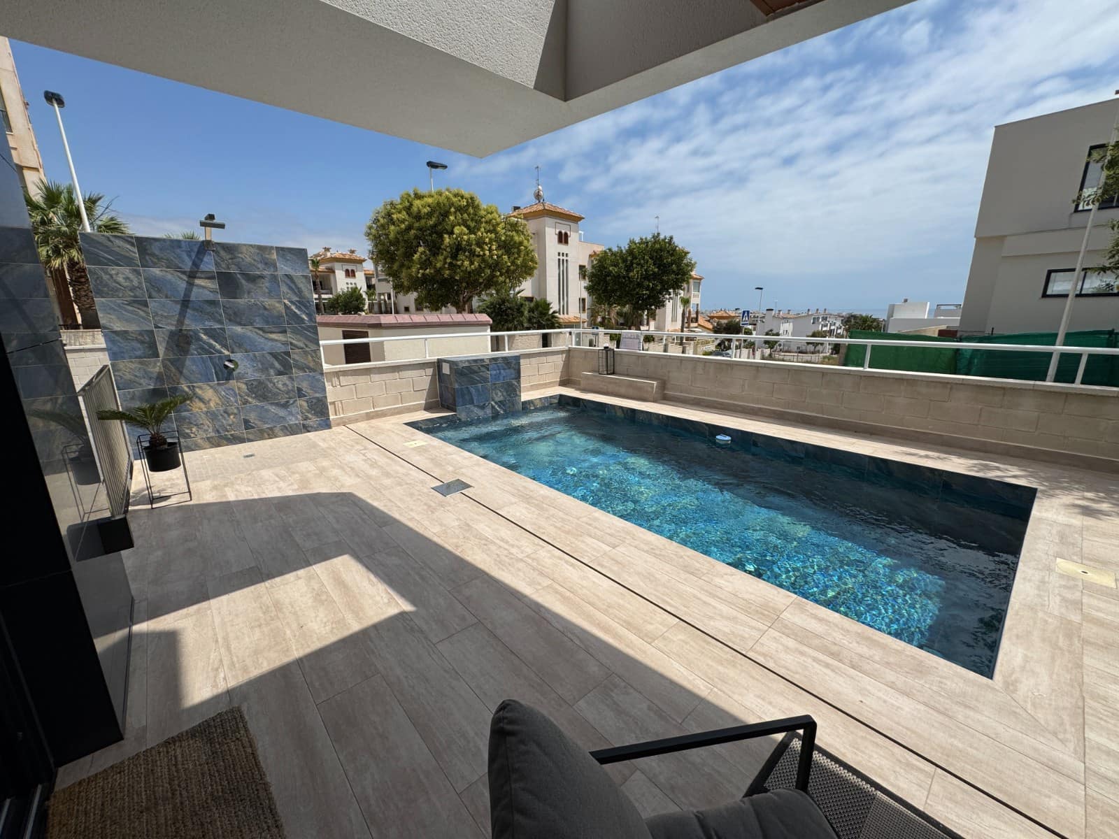 Apartamento de 3 habitaciones en Guardamar del Segura en venta con piscina - 399.000 € (Ref: 9891110)