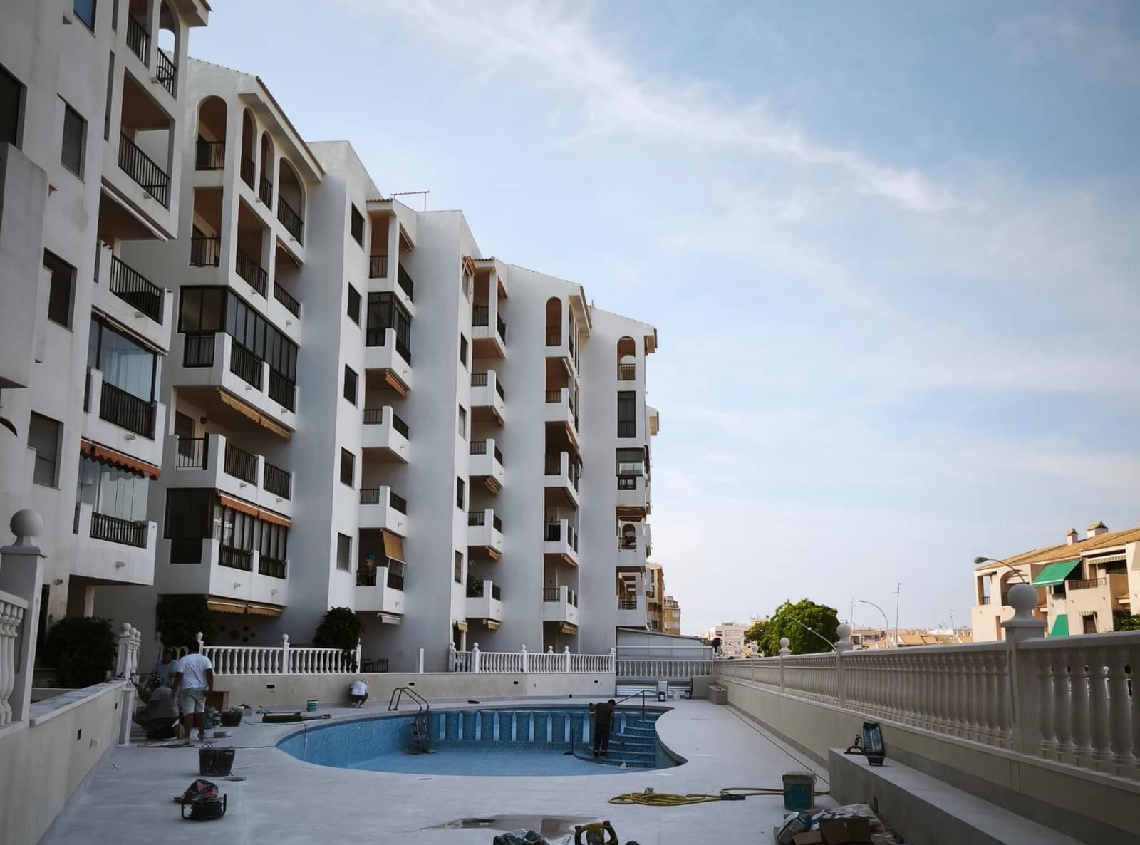 2 bedroom Apartment for sale in Guardamar del Segura with pool - € 189,900 (Ref: 9891363)