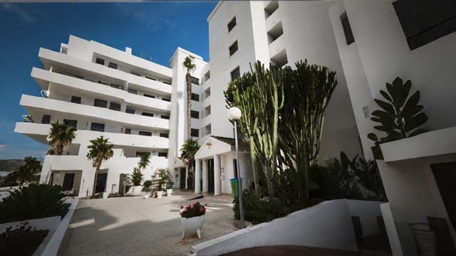2 bedroom Apartment for sale in Las Viñas, Guardamar del Segura with pool - € 189,900 (Ref: 9891363)