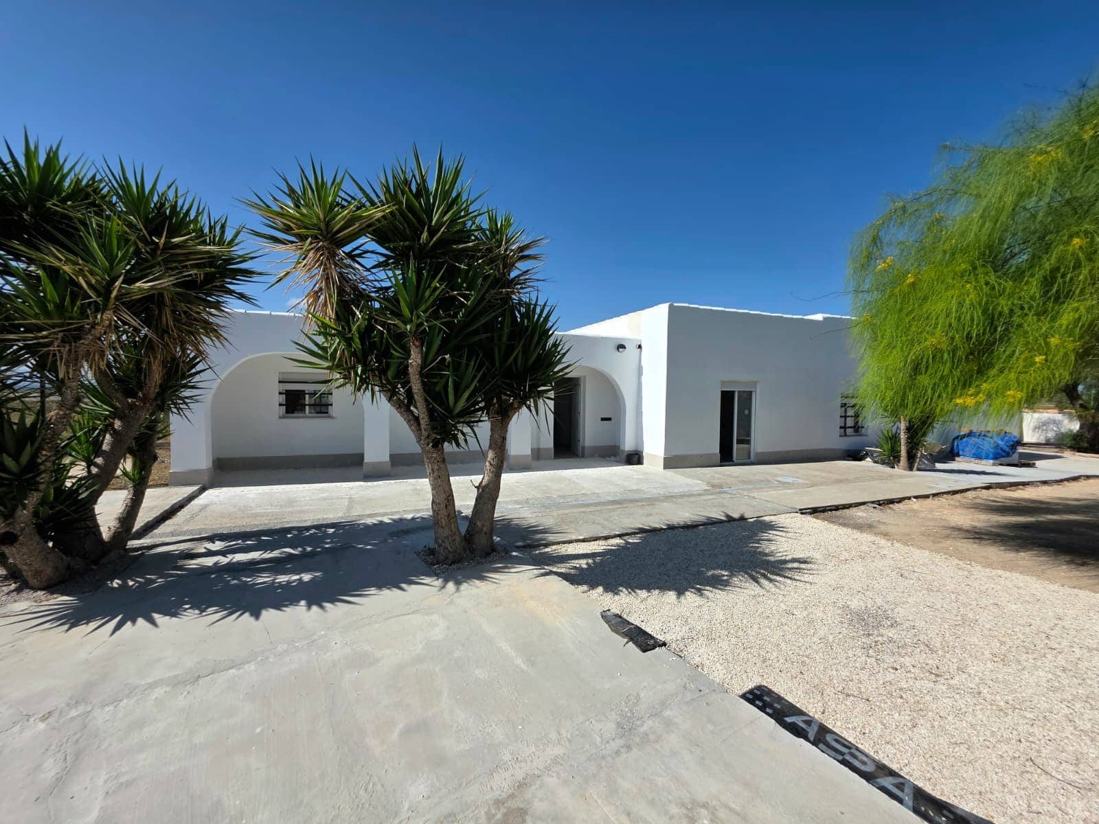 4 bedroom Villa for sale in San Fulgencio - € 305,000 (Ref: 9902165)